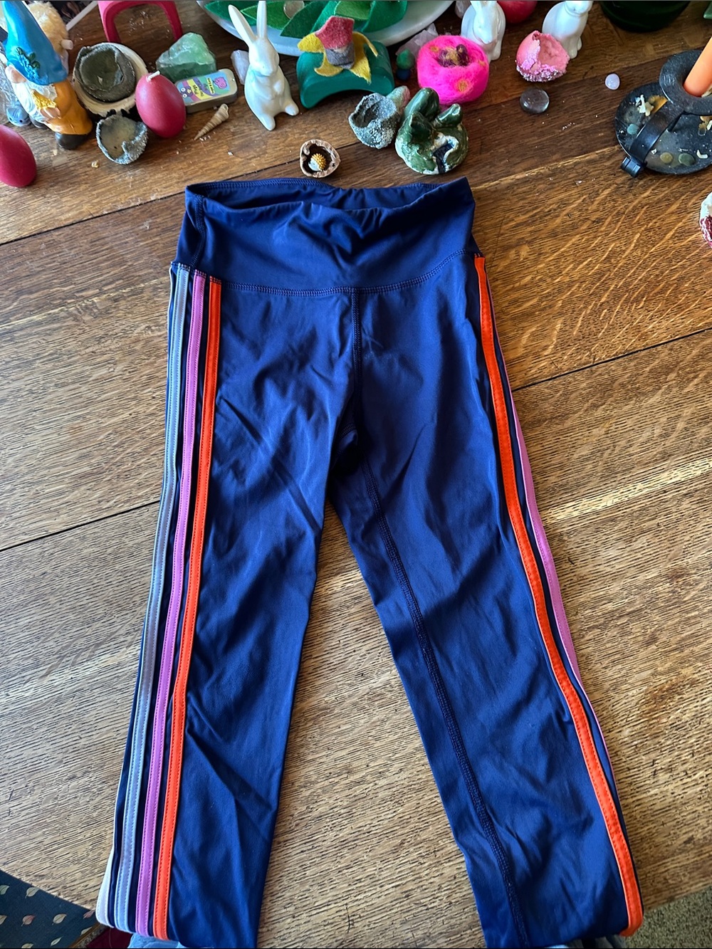 Hanna Andersson Navy Leggings with Orange, Pink, blue and Purple Side Stripes